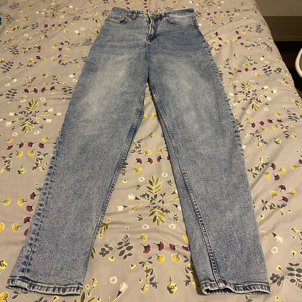H&M Classic Blue Women's Jeans Size 6